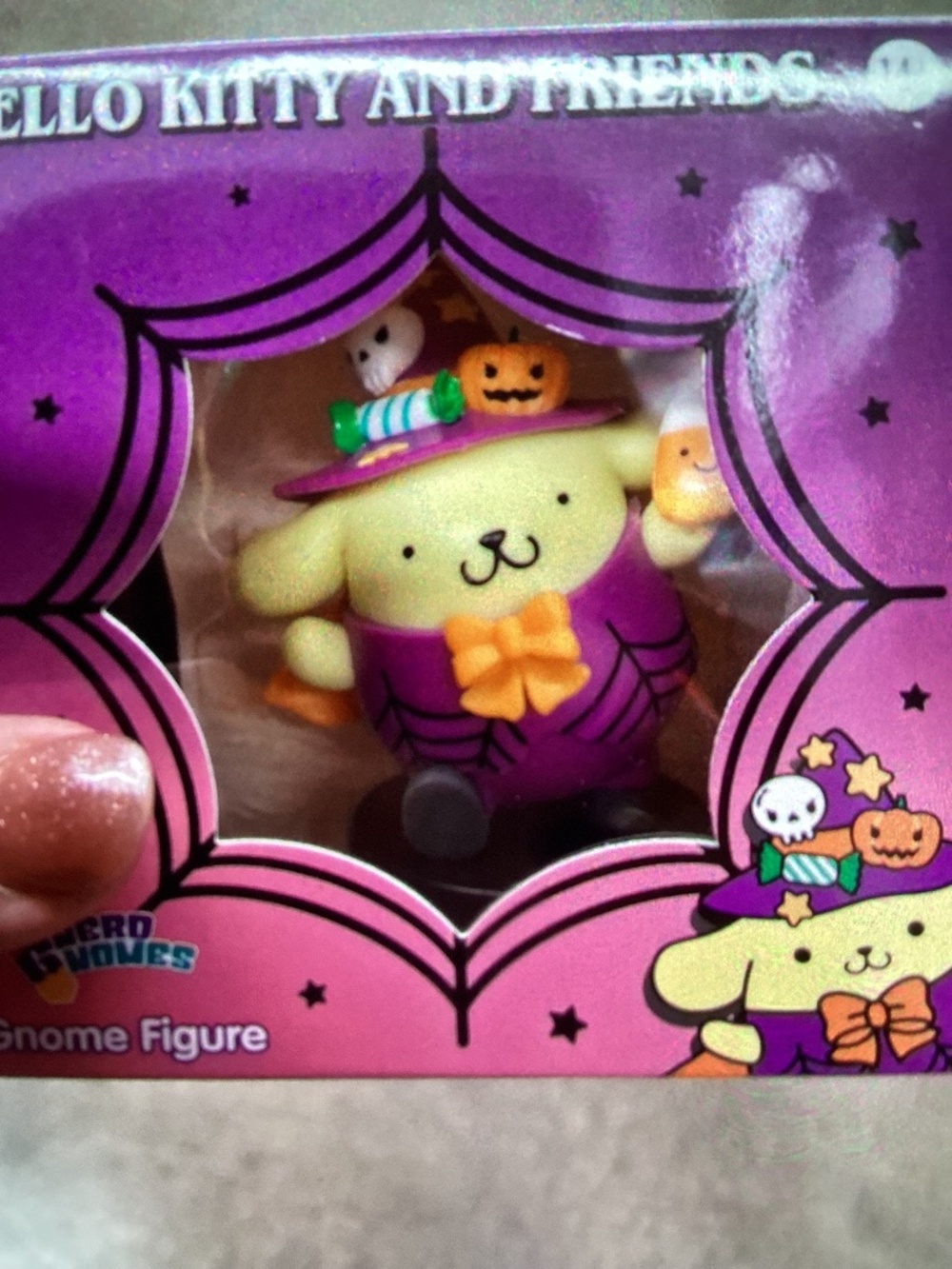 New Hello Kitty Halloween Vinly Figure - cinnamon roll